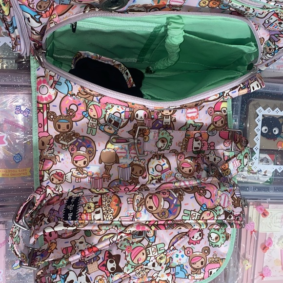 Excellent Jujube Donutella Sweet Shop BFF backpack diaper bag - Picture 2 of 10